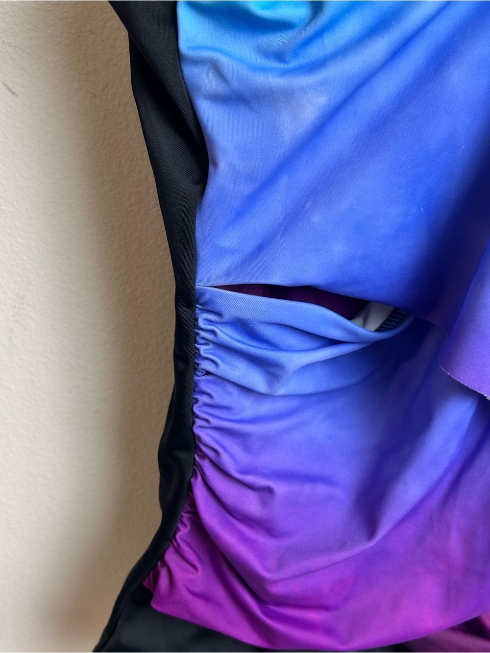 Embrace Your Curves Ombre One Piece Swimsuit | Ruched Wrap Bathing Suit L - Picture 6 of 11